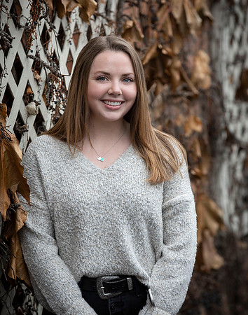 MalloryByrne-Dec2019-Edited04